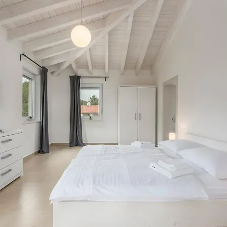 Lavanda Villa