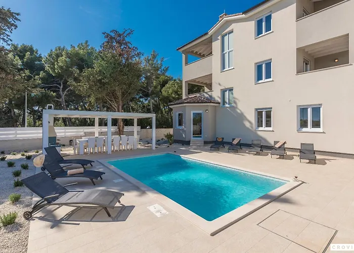 Lavanda Villa Premantura